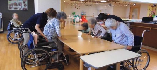 訓練中の室内