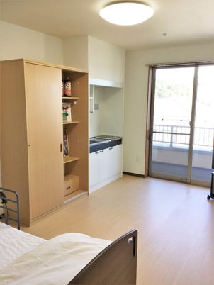 居室の明るい一角
