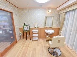 モダンな理美容室