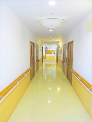 清潔感のある廊下