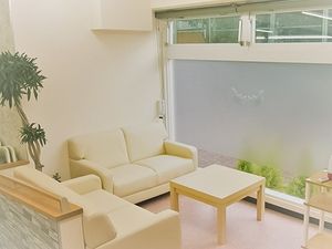 明るいリビング  