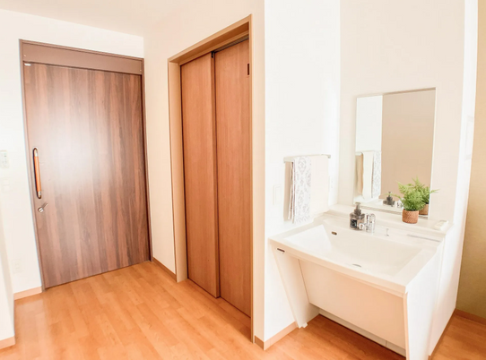 洗面設備の整った居室