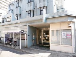 エントランスの外観