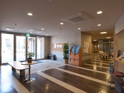 広々としたロビー