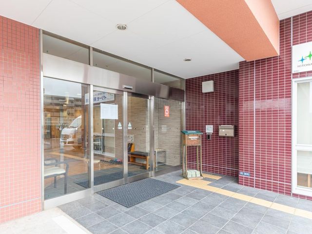 外観エントランス