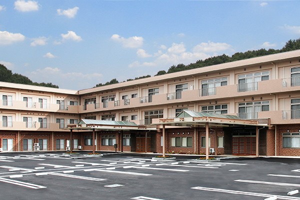 介護老人保健施設 日の出さくらの外観