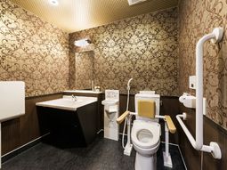 バリアフリー設計の洗面所