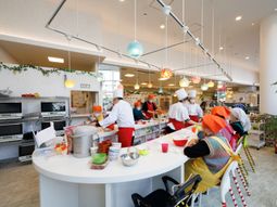 料理活動の活発な様子