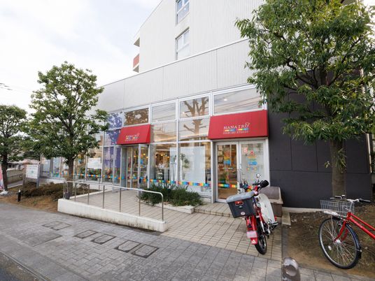 施設の外観