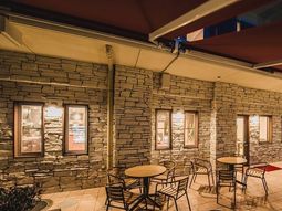 暖かみのあるテラス風景