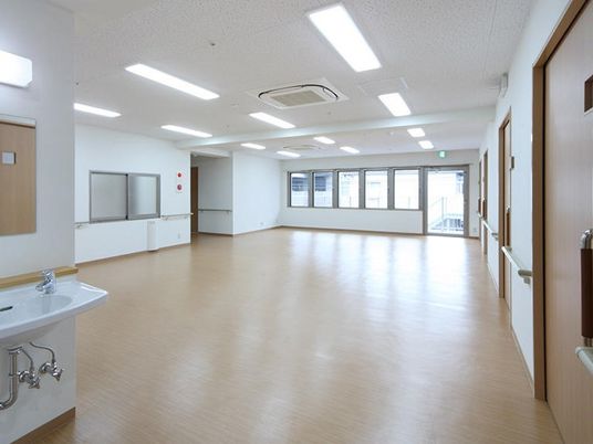広々とした機能訓練室