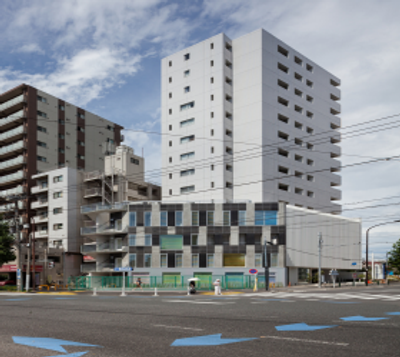 現代的な建物外観