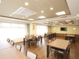 明るい食堂