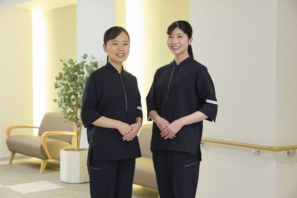 スタッフの笑顔