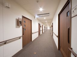 清潔感のある廊下