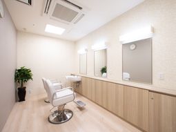 スタイリッシュな理美容室