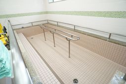 バリアフリーな浴室