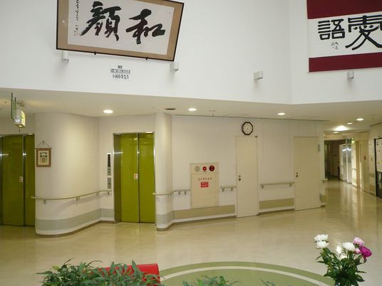 広々とした廊下