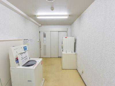 洗濯機と乾燥機の部屋