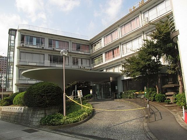【10ヶ所の医療機関と連携】