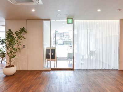 光溢れる快適なエントランス