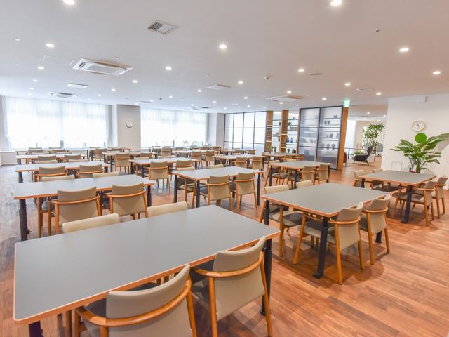 開放的な食堂