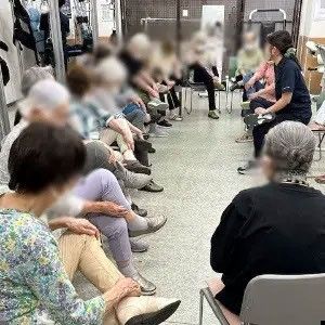 アクティビティ中の室内