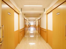 清潔感ある廊下の様子