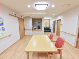 明るい休憩スペース