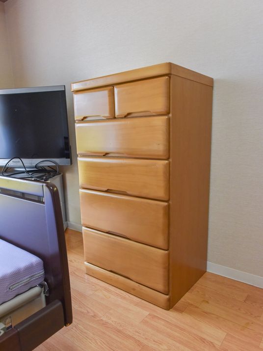 居室のチェスト家具