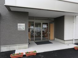 清潔感のあるエントランス