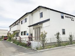 清潔感溢れる建物外観