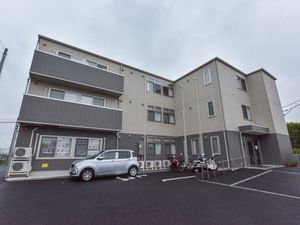 現代的な建物の外観