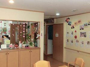 和やかなロビーの角度