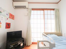 居室の明るい日差し