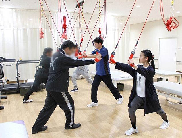 運動中の機能訓練室