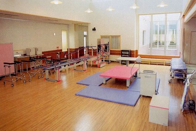 運動療法の機能訓練室