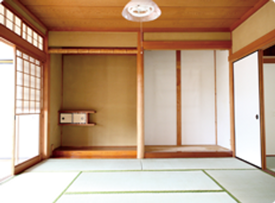 和の風情が漂う居室