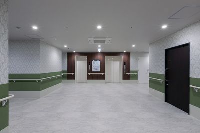 広い廊下