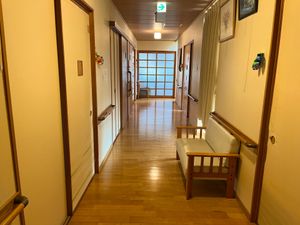 廊下の作業風景