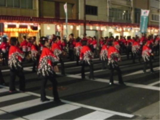 お祭りの様子