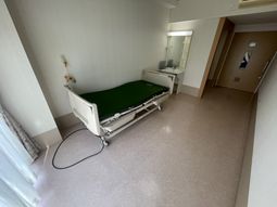 明るい部屋の居室