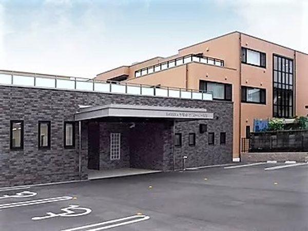 モダンな建物エントランス