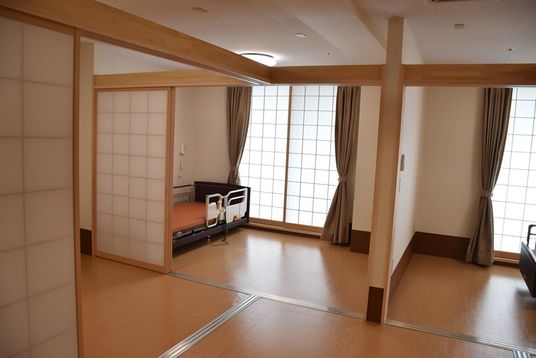自然光の和室