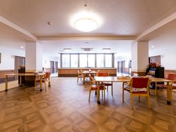 明るいダイニングルーム