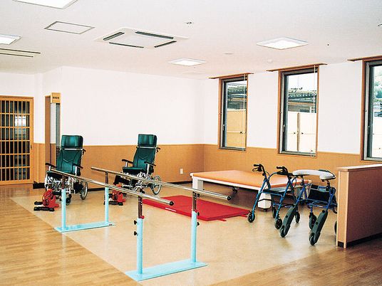 訓練用具の整った部屋