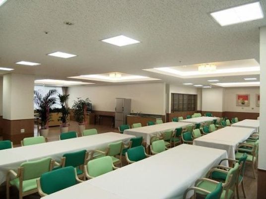 広々とした食堂