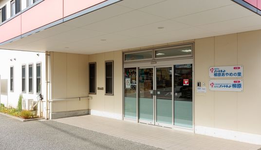 建物のエントランス