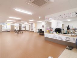 広々とした明るい空間