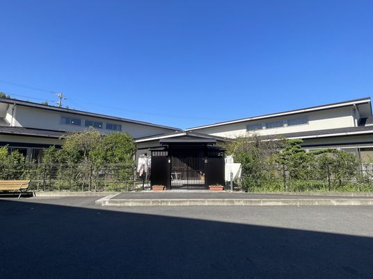 施設の外観